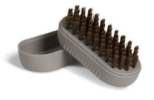 1 BROSSE SOUPLE 12CM
